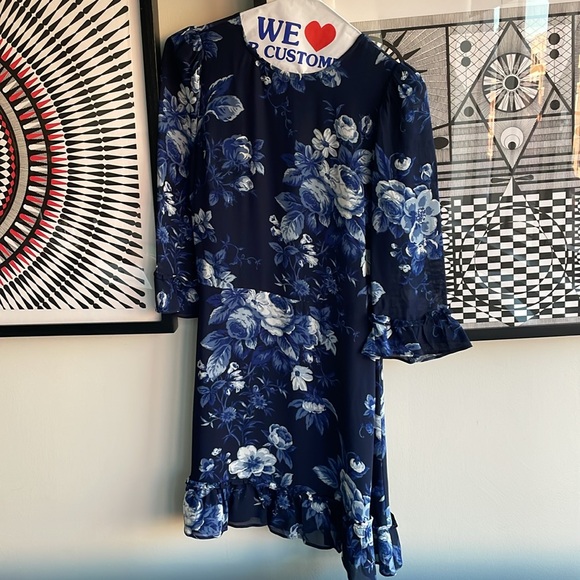 Reformation ‘Doutzen’ Dress pre loved - Picture 6 of 10